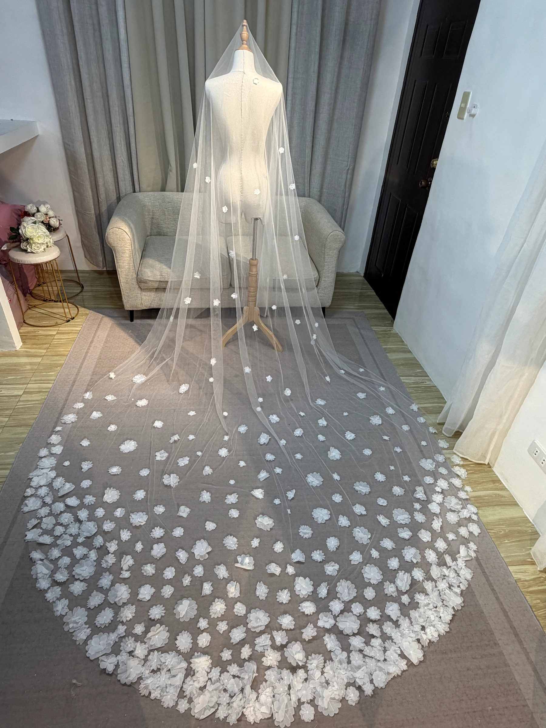 Peonia Veil from Veils